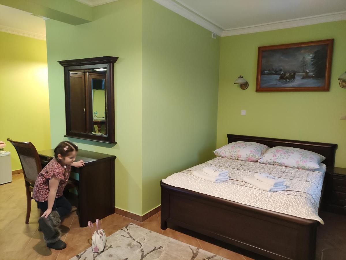 Dwor Bartnika Bed & Breakfast Narewka Luaran gambar